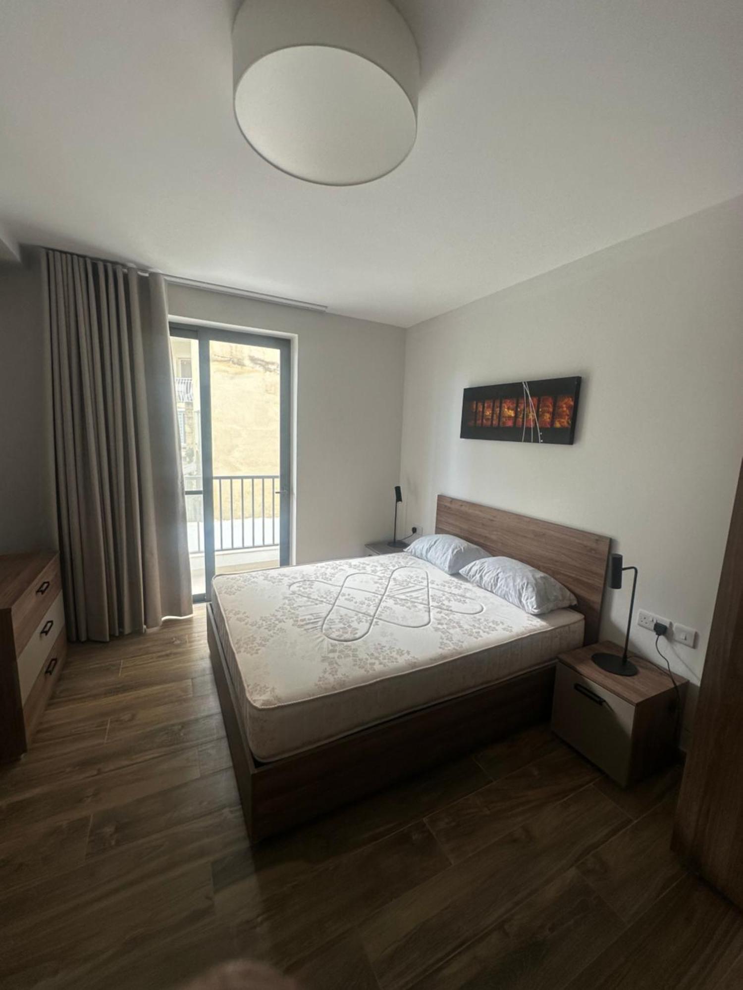 1 In A Shared 3 Bedrrom In Swieqi 10 Mins Away From Paceville And Appartement San Ġiljan